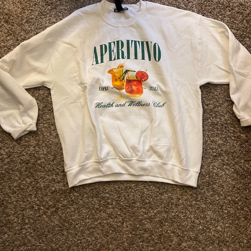 Health & wellness club crew neck